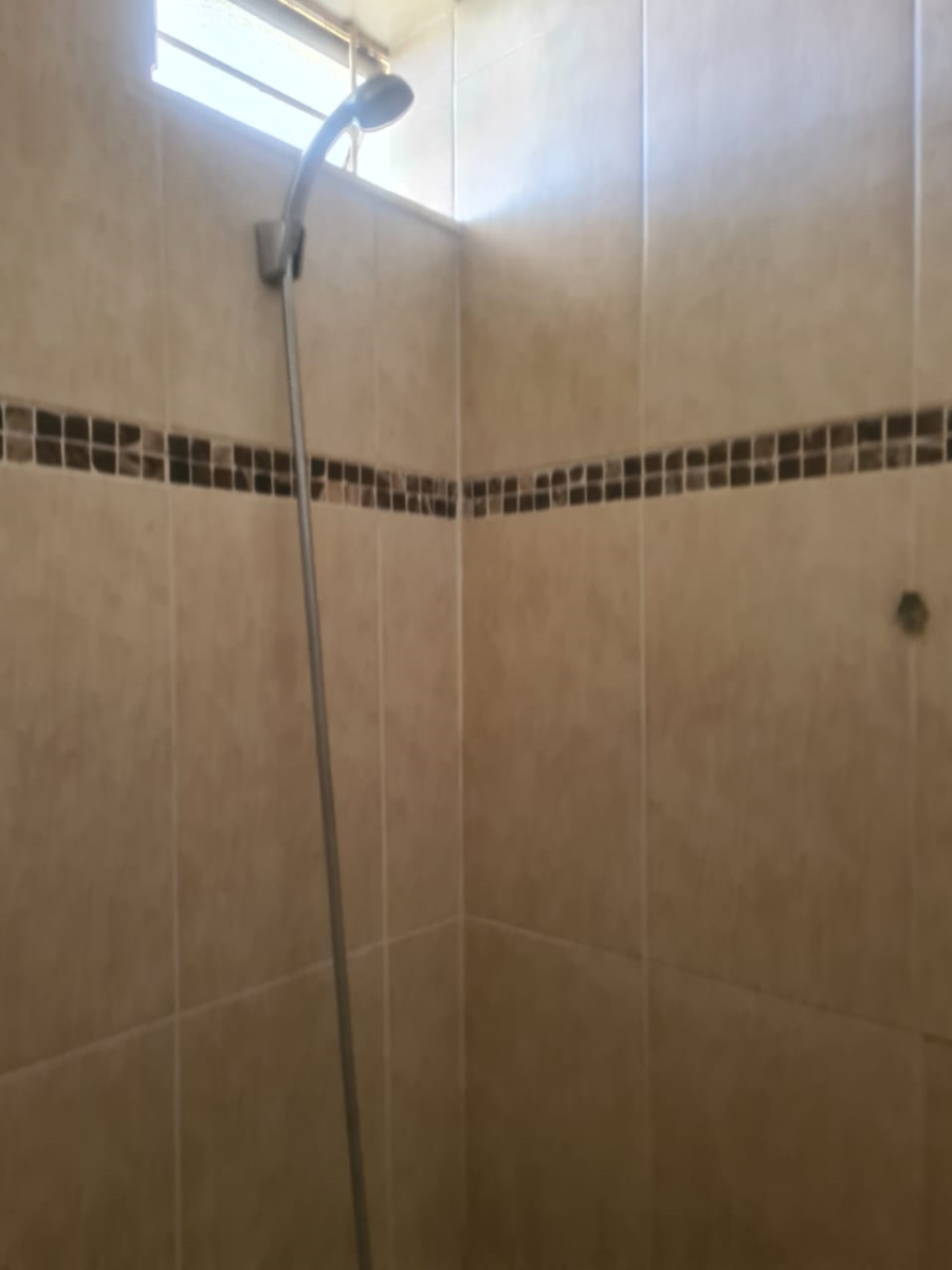 To Let 1 Bedroom Property for Rent in Westdene Free State